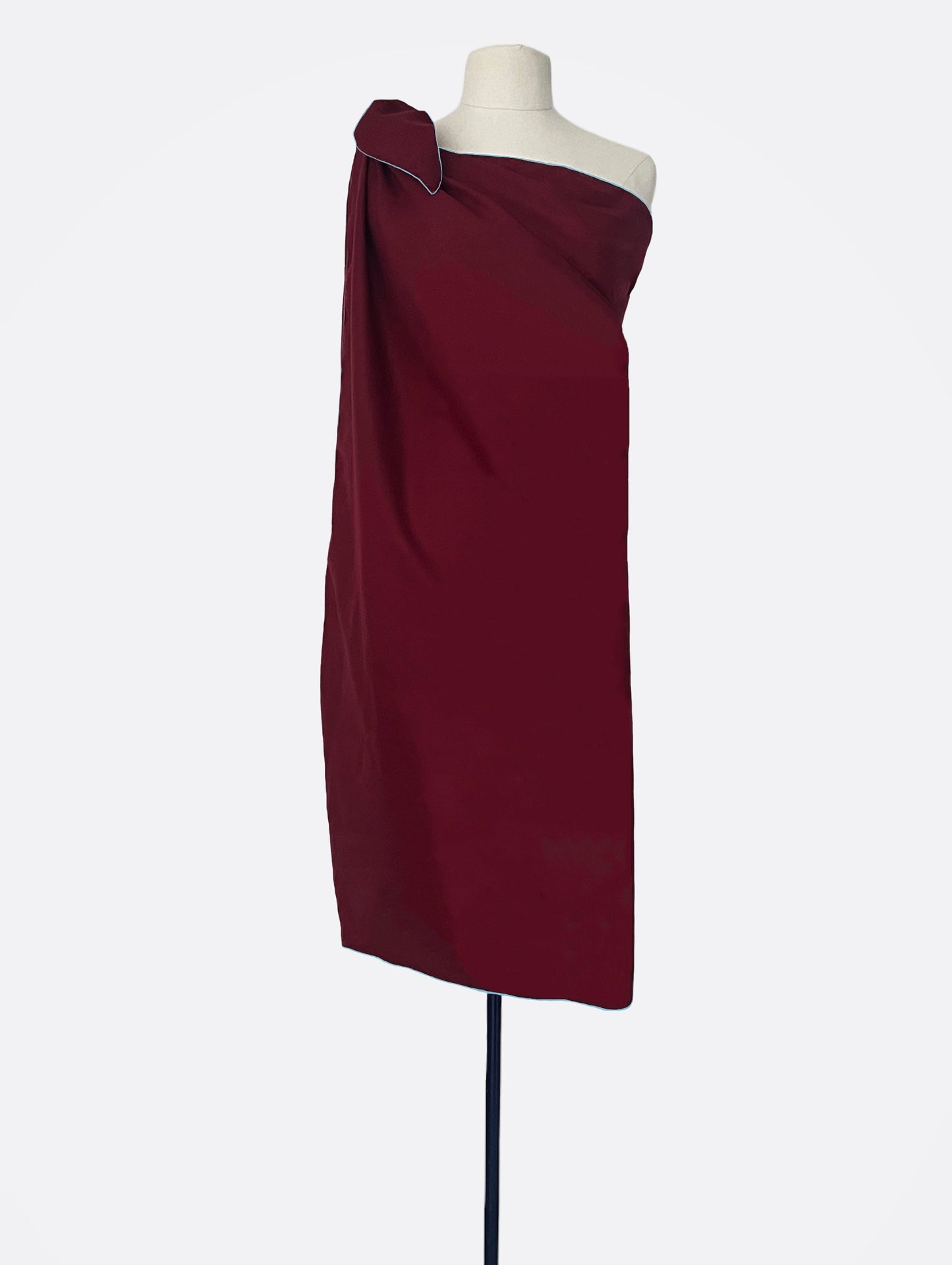 maroon scarf
