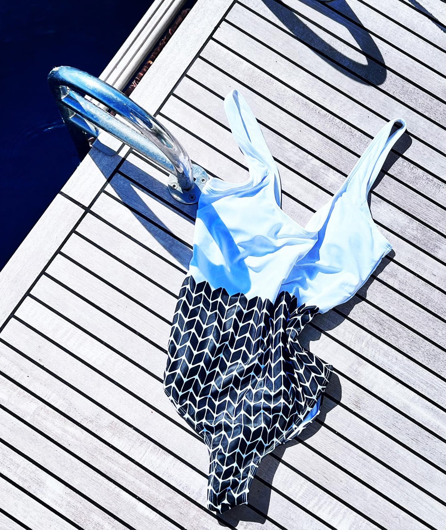 Albite swimsuit - coconut white/rich black