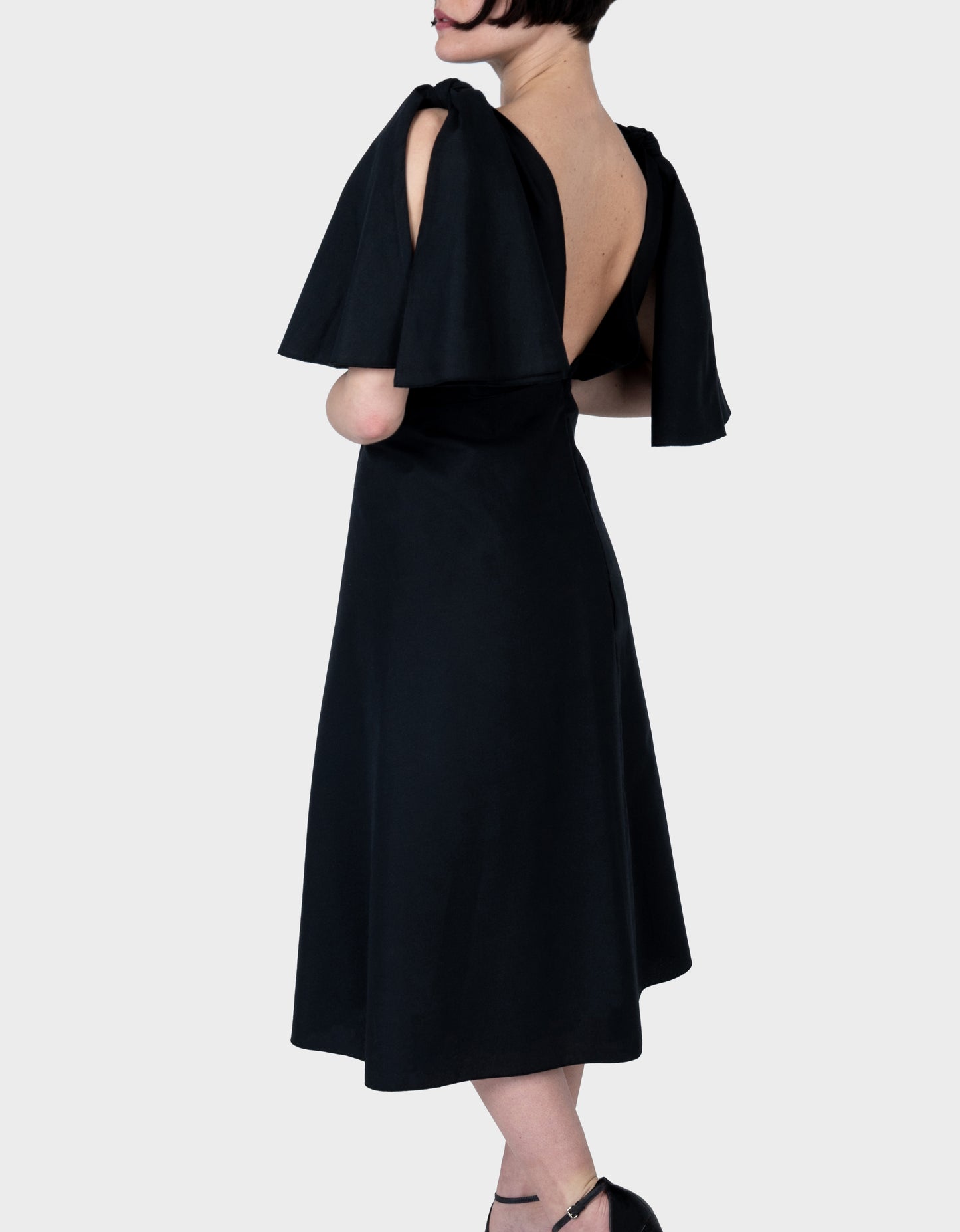 Leto bow midi dress - black